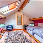 Petit Chateau De Harze Nyaraló