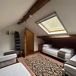 Petit Chateau De Harze *