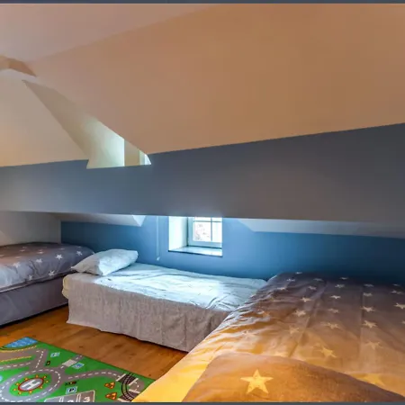 펜션 Petit Chateau De Harze 아이웨일