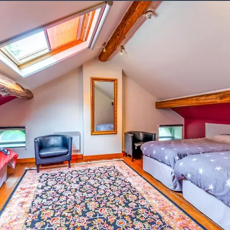 Petit Chateau De Harze Feriehus