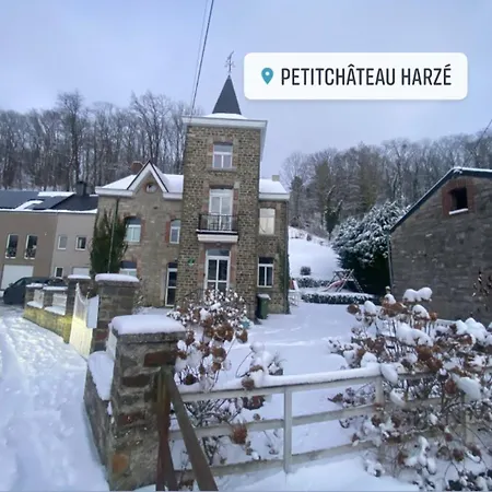 펜션 Petit Chateau De Harze *