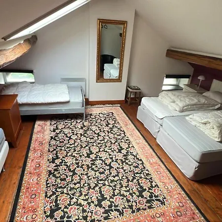 펜션 Petit Chateau De Harze 아이웨일