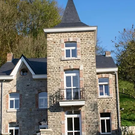 Petit Chateau De Harze Feriehus