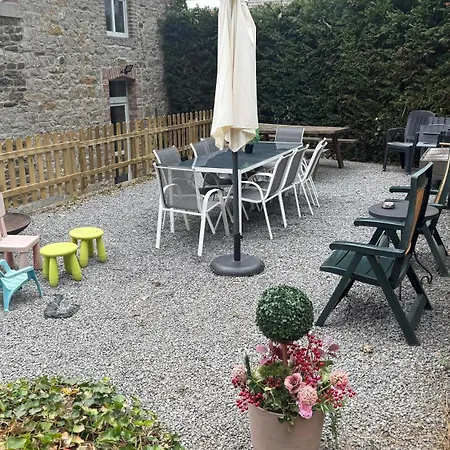Vakantiehuis Le Petit Chateau De Harze - De Nage Chauffe Toute L'annee