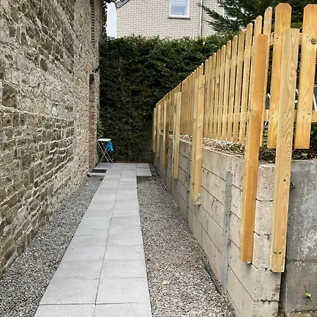 Vakantiehuis Le Petit Chateau De Harze - De Nage Chauffe Toute L'annee